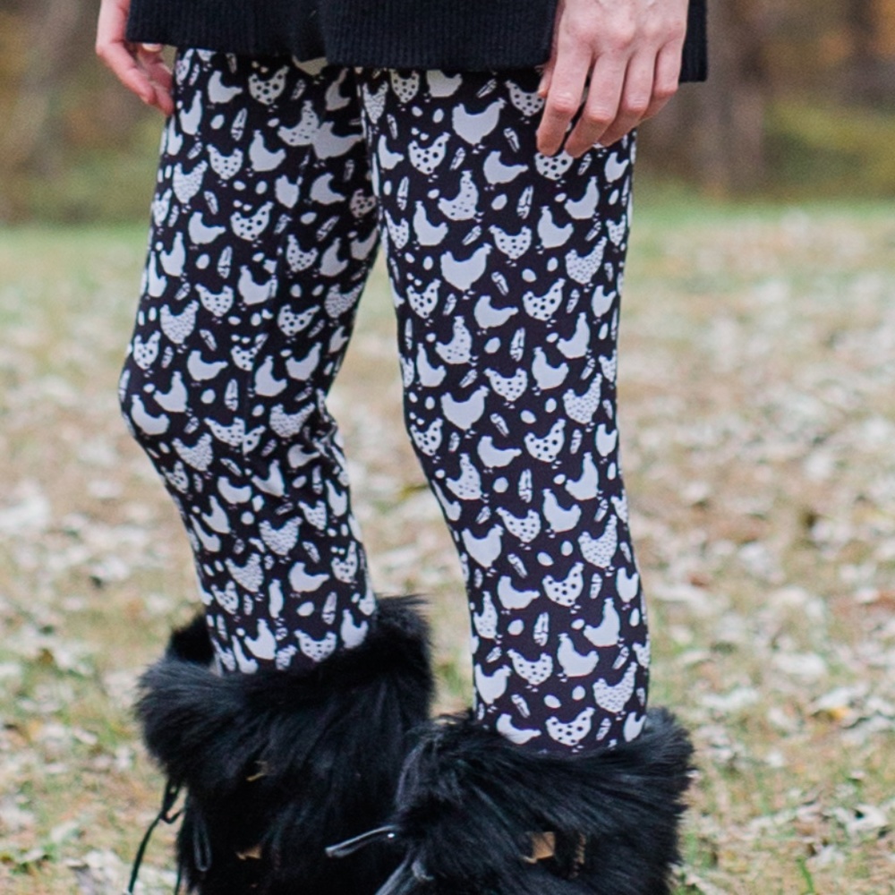 Fluffy Layers Black and White Chicken Leggings